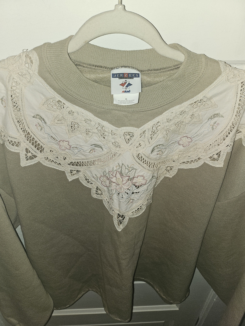 Jerzees Taupe Sweatshirt with Cream Lace Custom Made Cotrafe Core Vibes - Picture 5 of 12